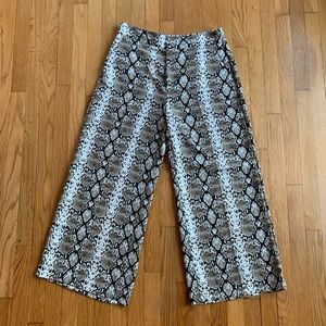 Banana Republic Wide Leg Pants